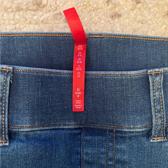 SPANXshape™ EveryWear Flare Jeans size small - Picture 3 of 9